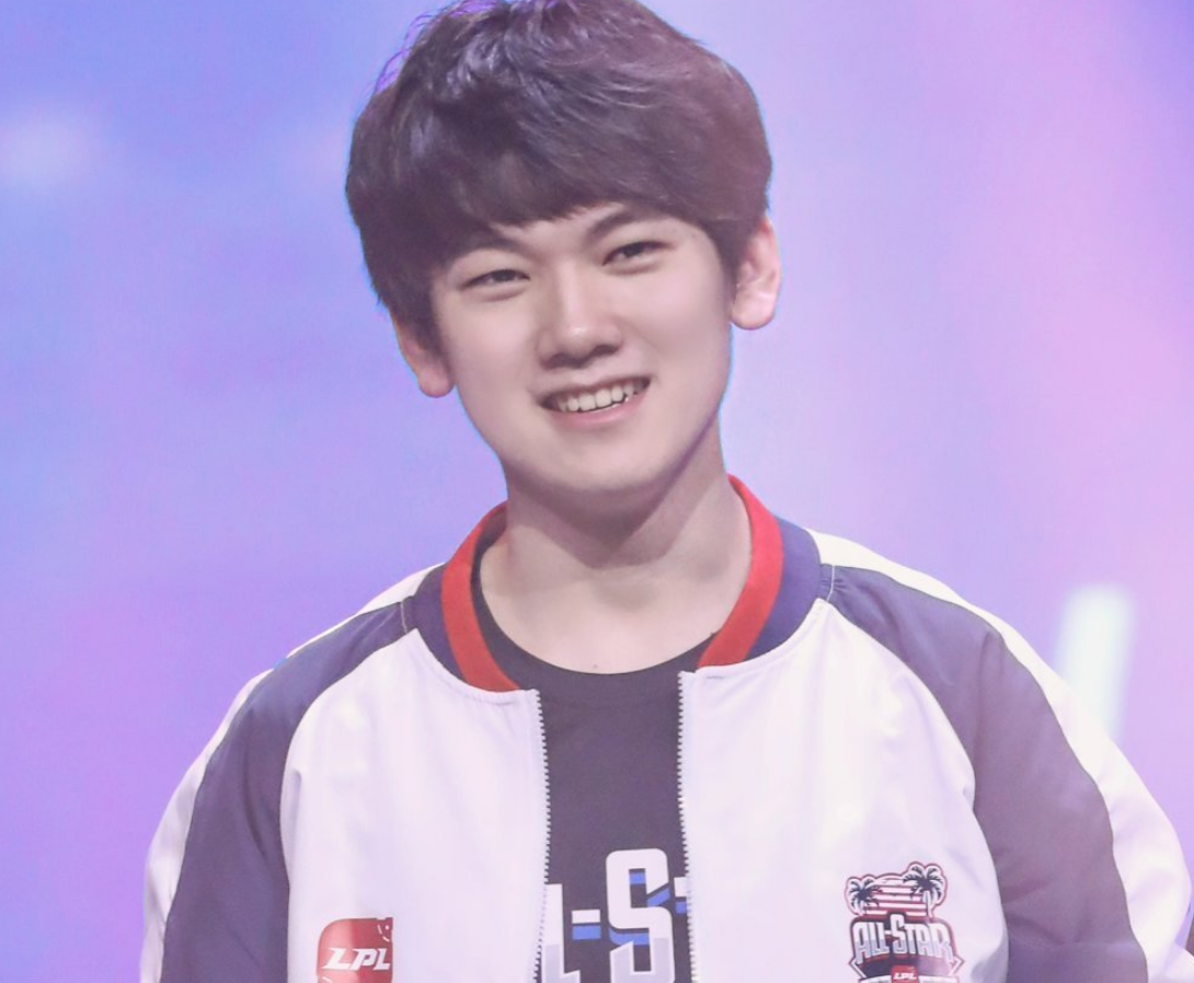 爱游戏appJackeyLove在老鹰比赛中出色防守，挺进下一轮引发热议！的简单介绍