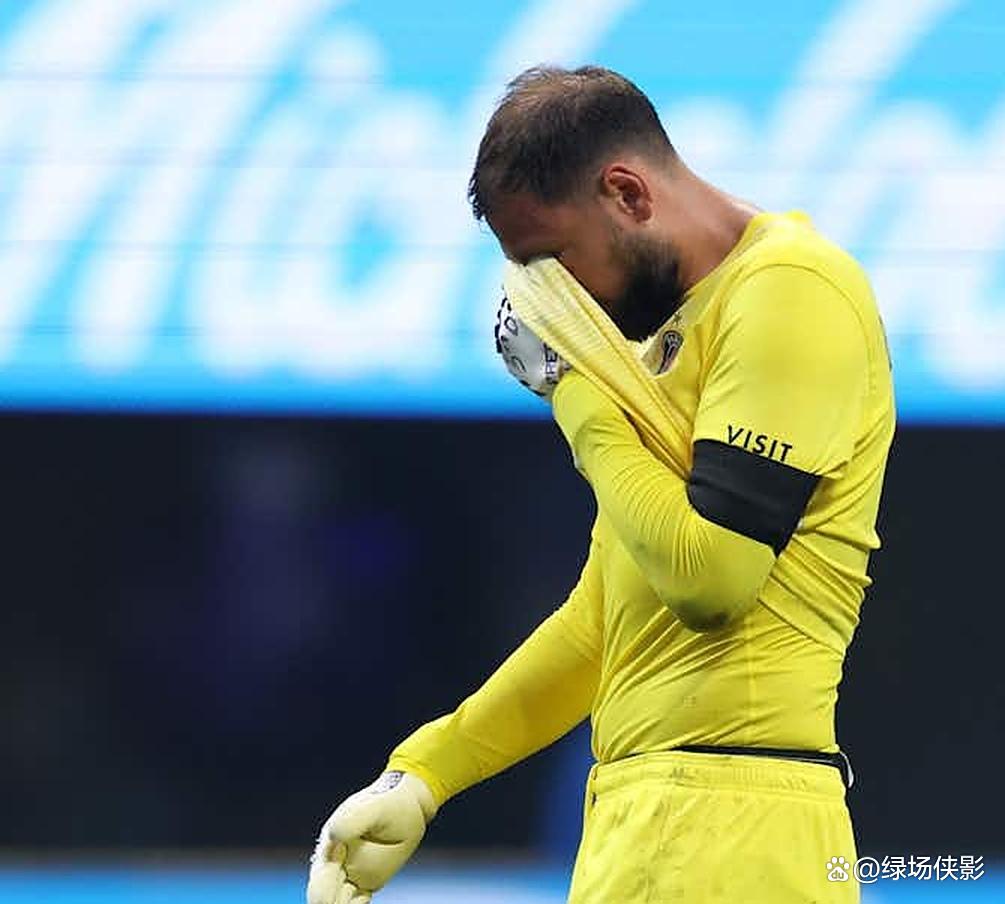 欧超杯清晨再迎强敌；国际米兰绝杀压哨；主帅态度——更衣室稳定；轮换策略成焦点的简单介绍